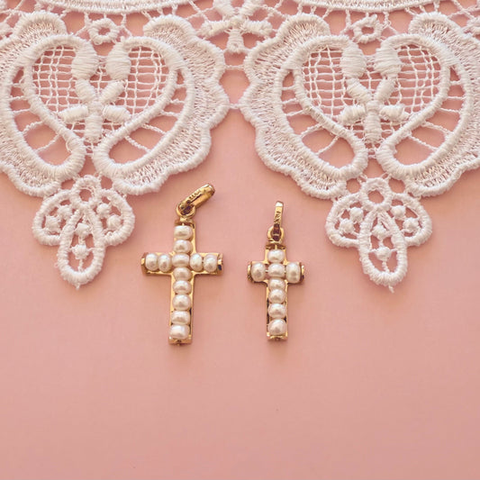 St. Caroline Cross Large