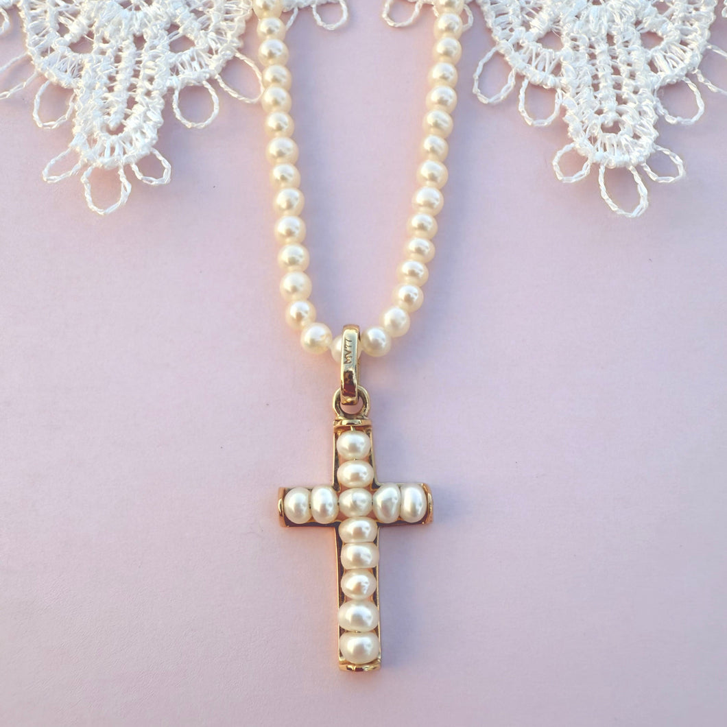 St. Caroline Necklace Large