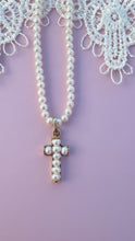 Load and play video in Gallery viewer, St. Caroline Necklace Small
