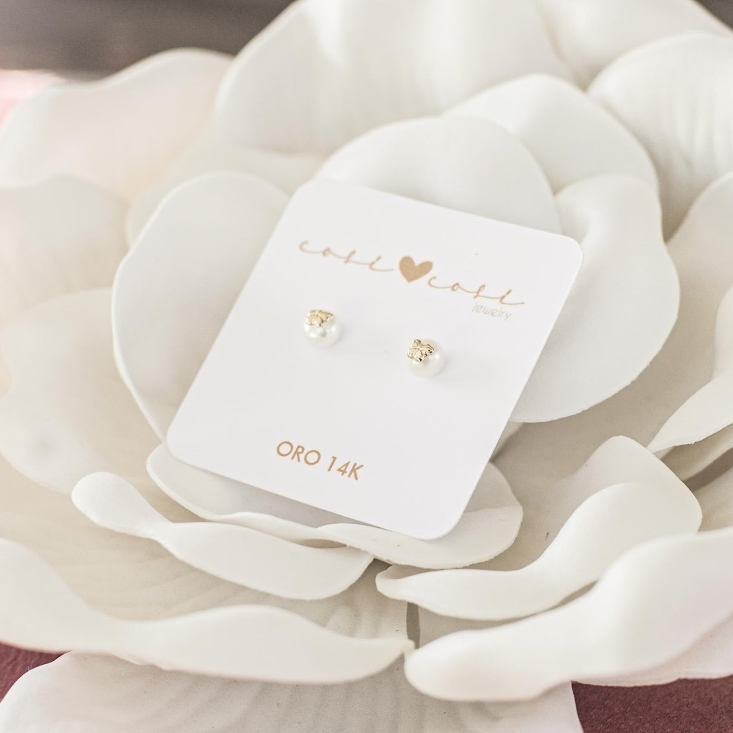 Pearl Stud with Butterfly