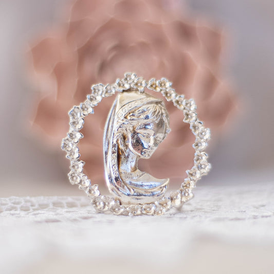 Standing Madonna (set of 10)