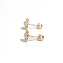 Load image into Gallery viewer, Small CZ Crown with Center Pearl
