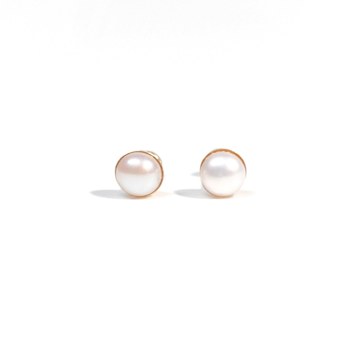 Pearl Stud