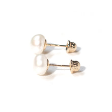 Load image into Gallery viewer, Large Pearl Stud
