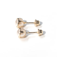 Load image into Gallery viewer, Pearl with Gold Edge
