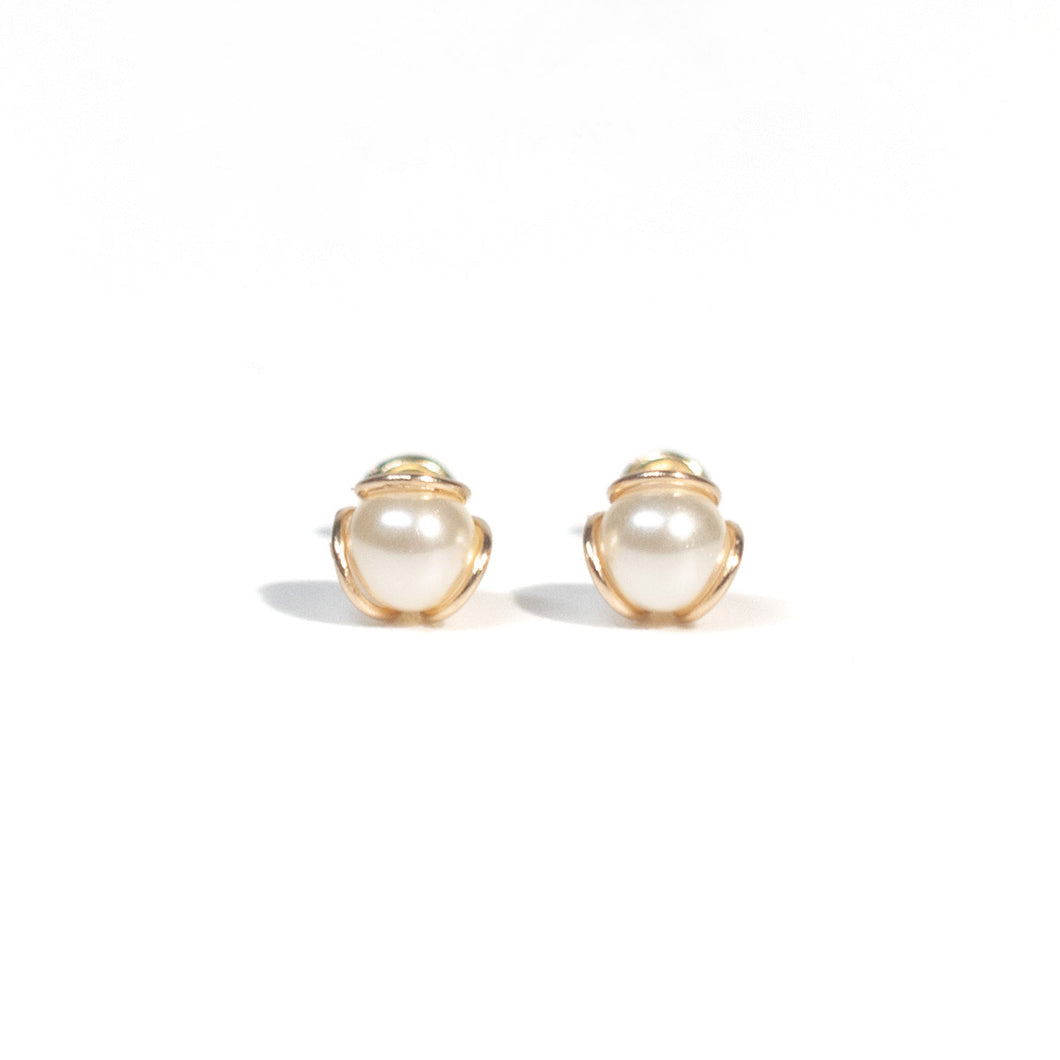 Ruffled Pearl Small
